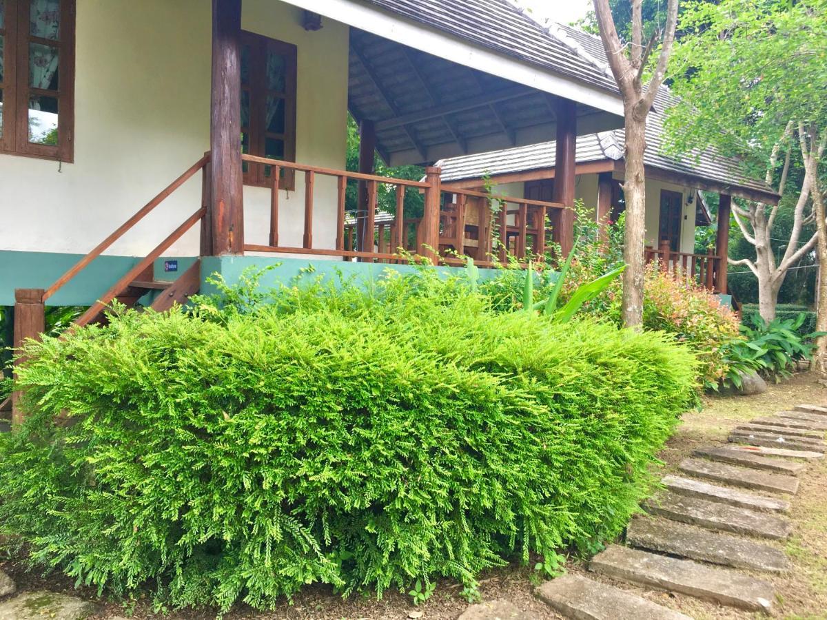 Pai Flora Resort Extérieur photo