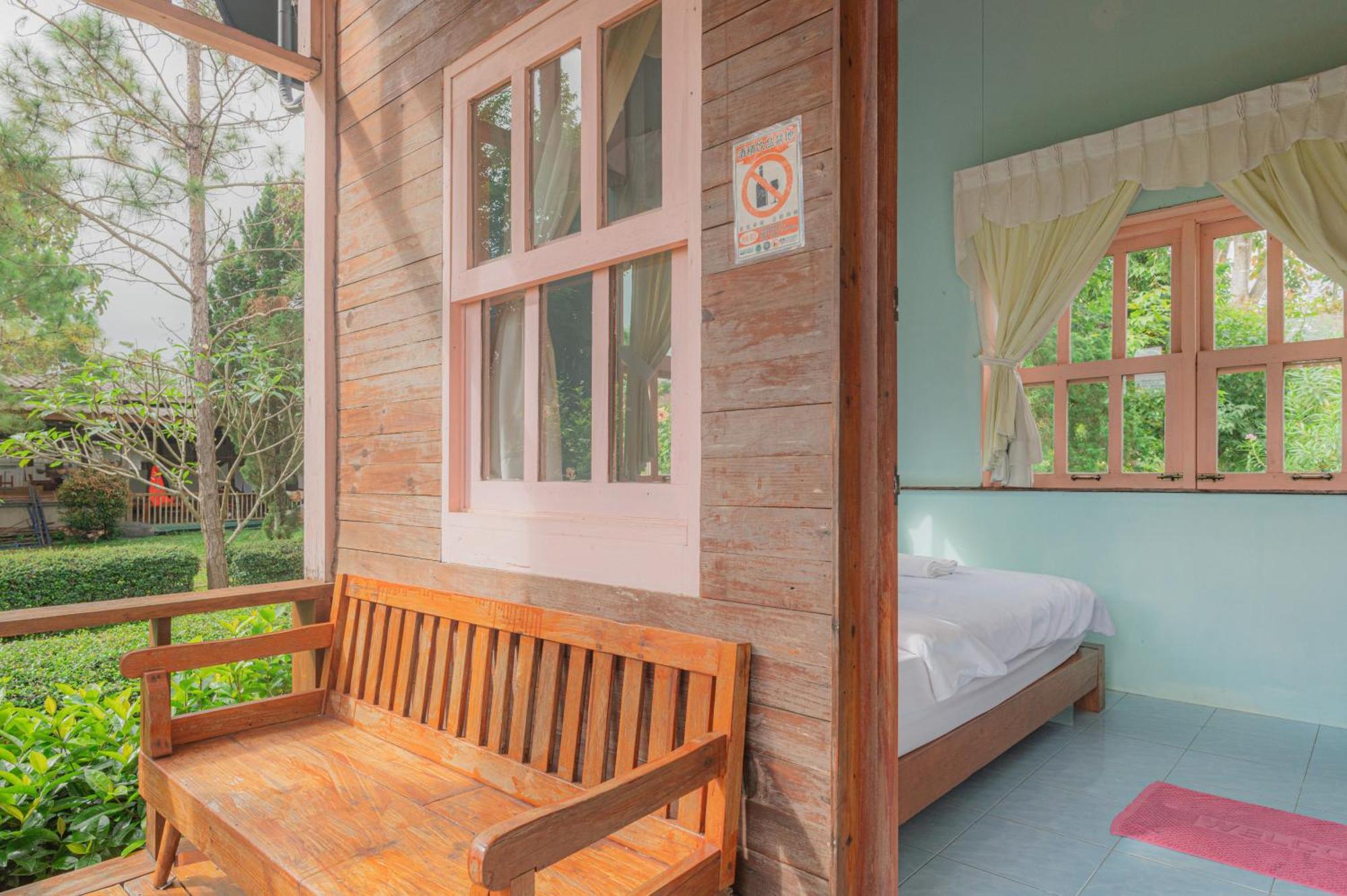 Pai Flora Resort Extérieur photo