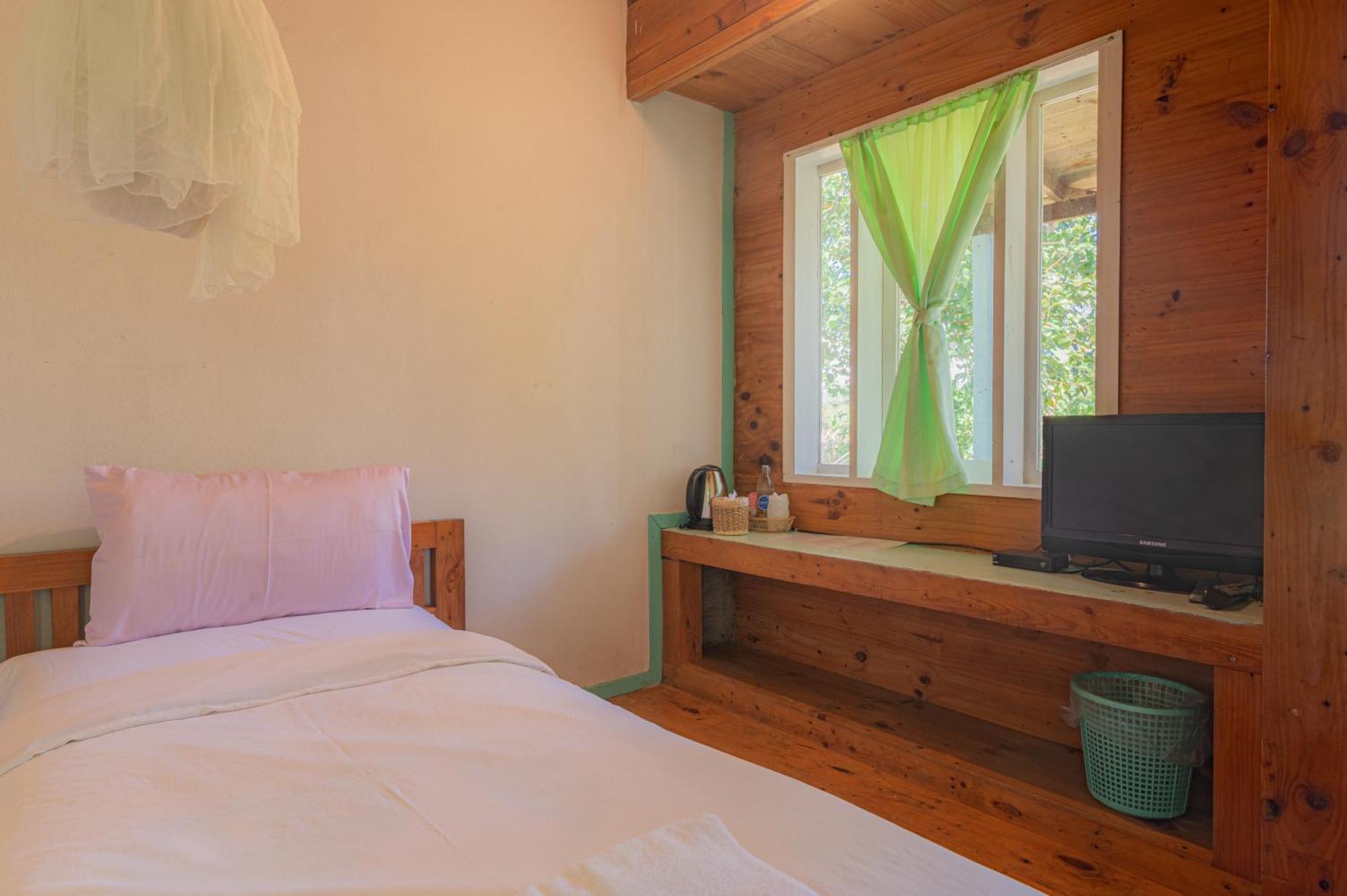 Pai Flora Resort Extérieur photo