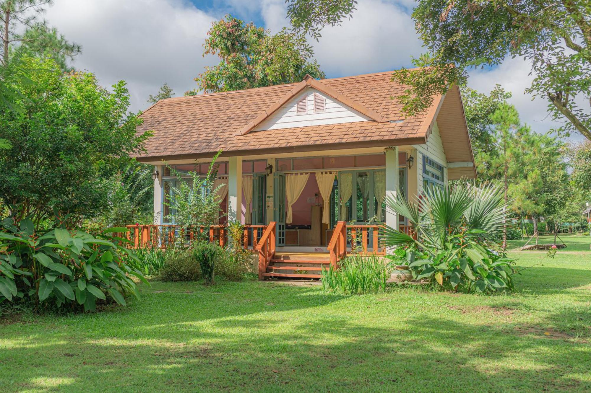 Pai Flora Resort Extérieur photo