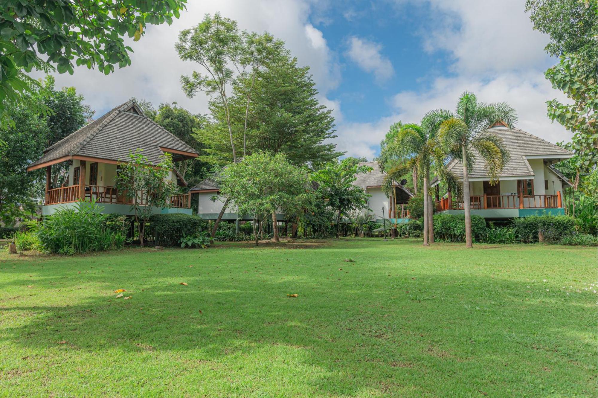 Pai Flora Resort Extérieur photo