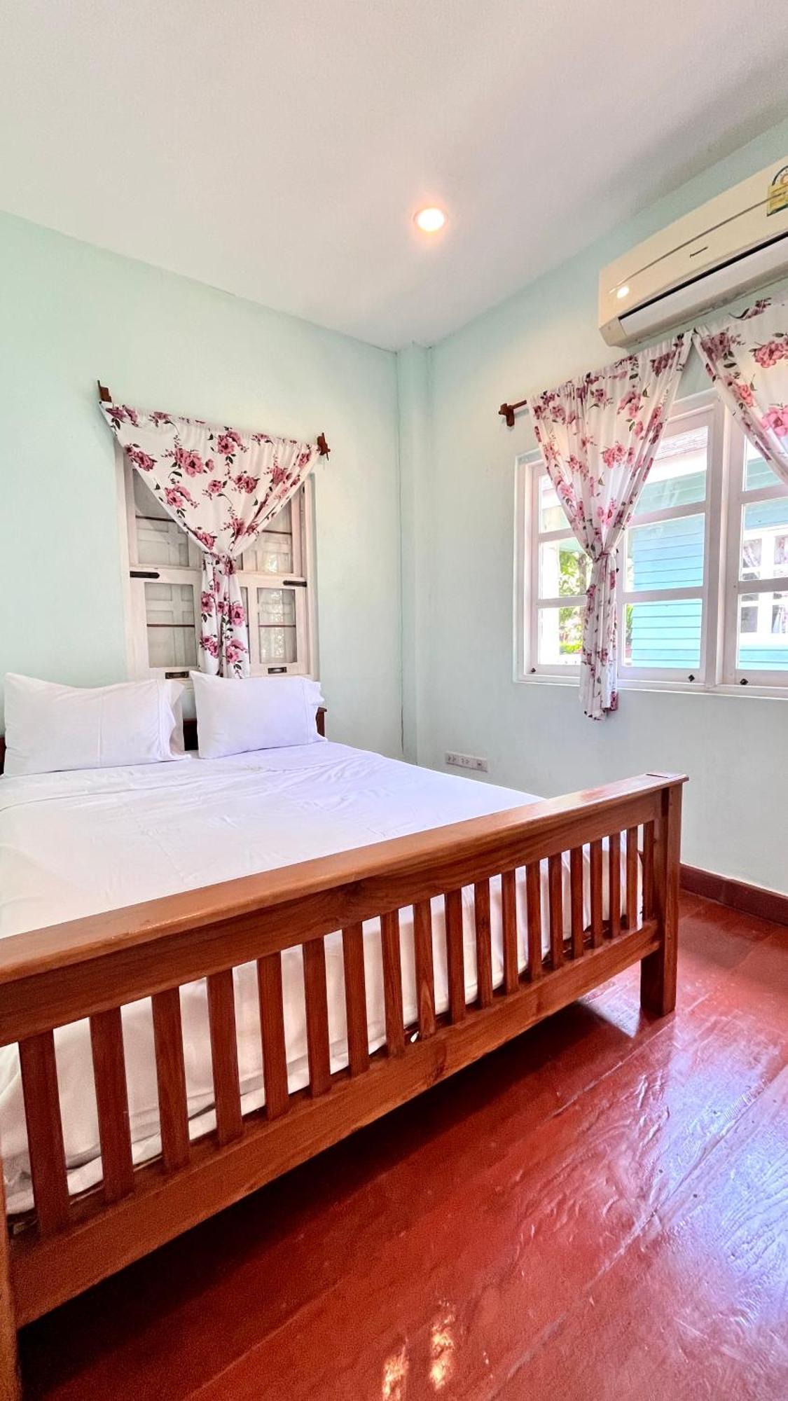 Pai Flora Resort Extérieur photo