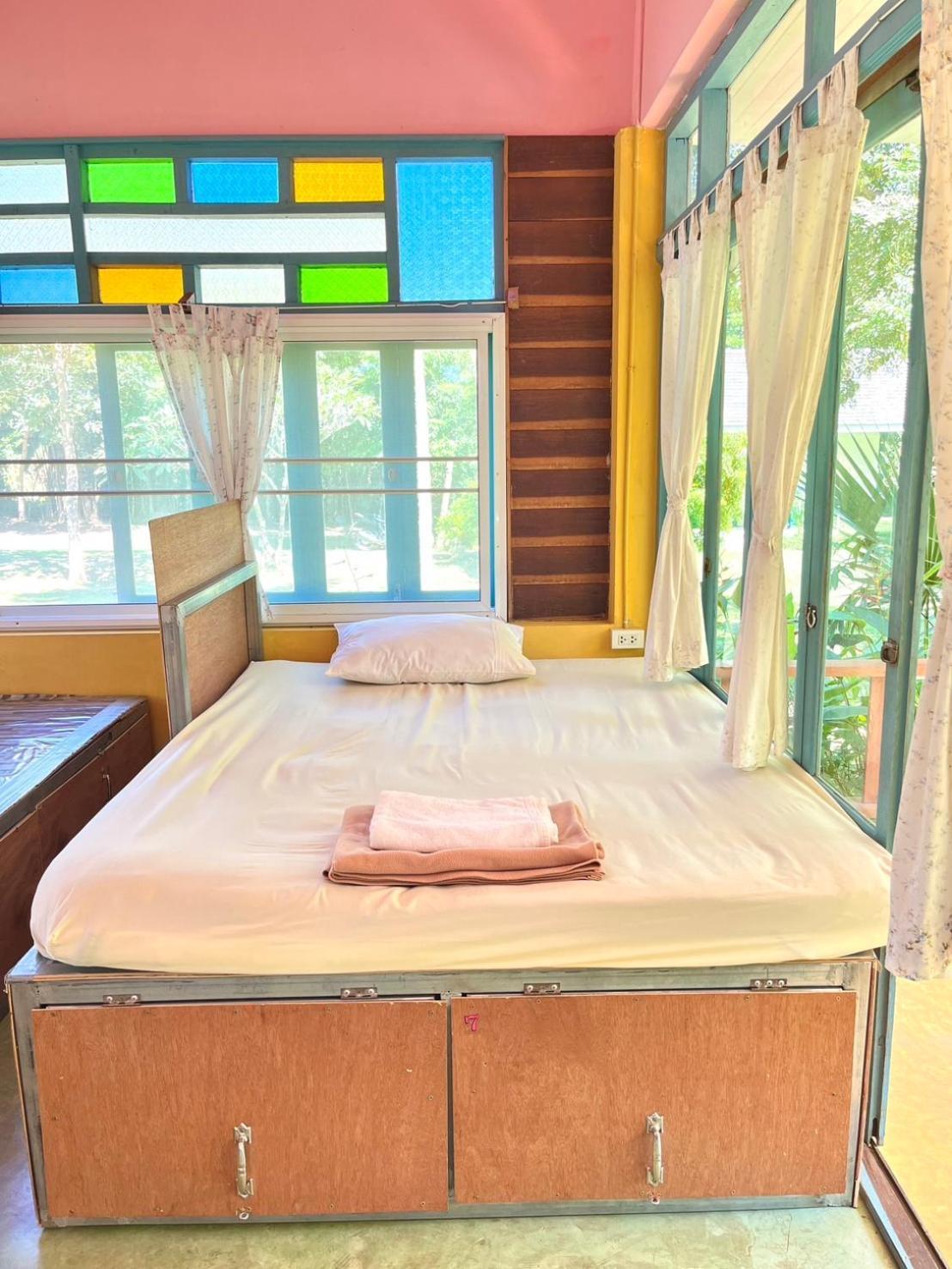 Pai Flora Resort Extérieur photo