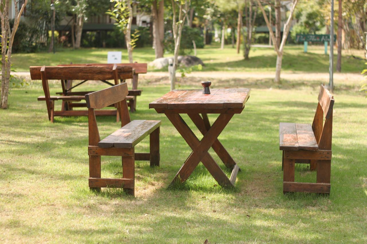 Pai Flora Resort Extérieur photo