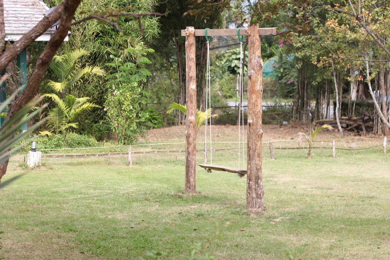 Pai Flora Resort Extérieur photo