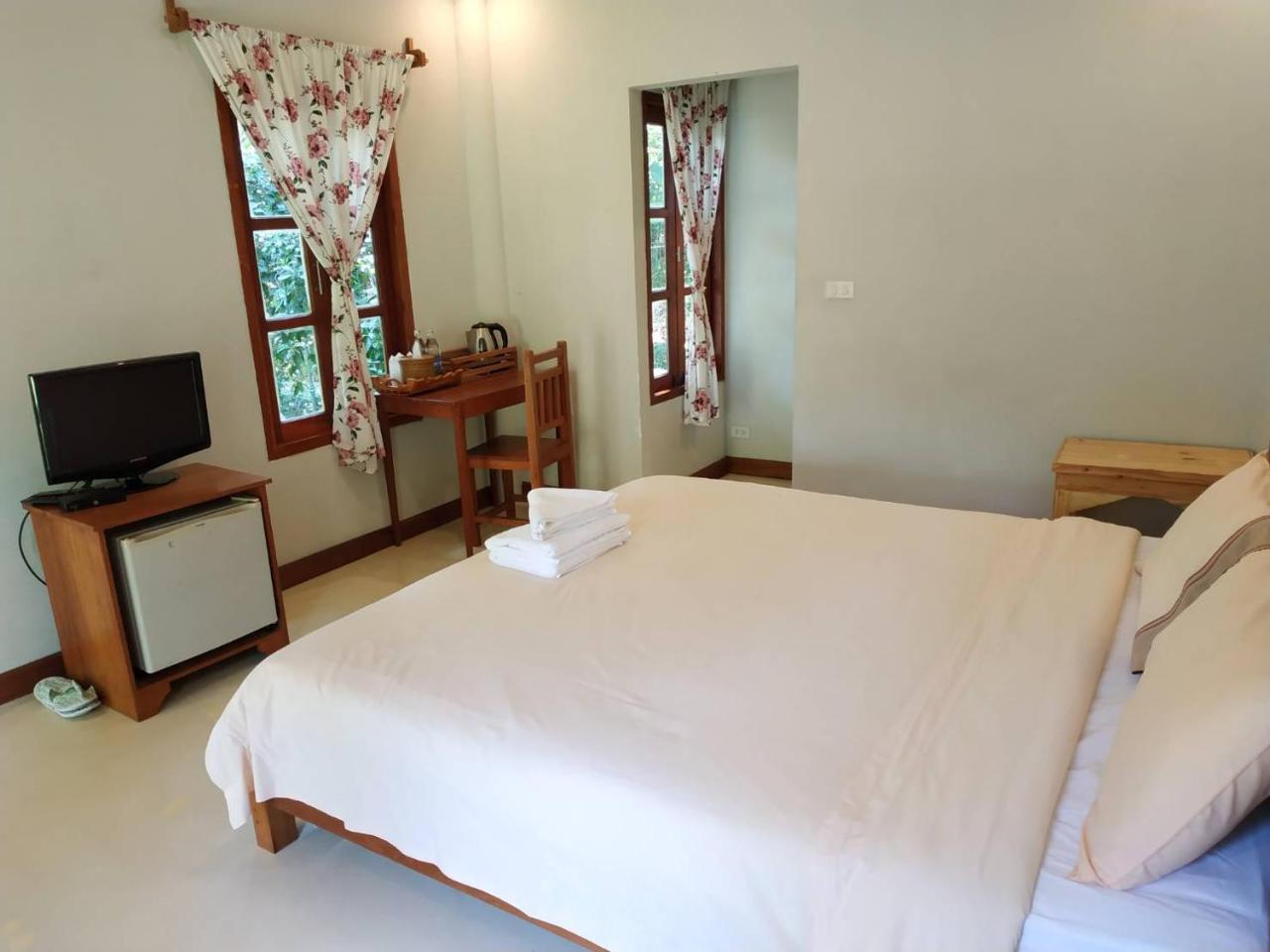 Pai Flora Resort Extérieur photo
